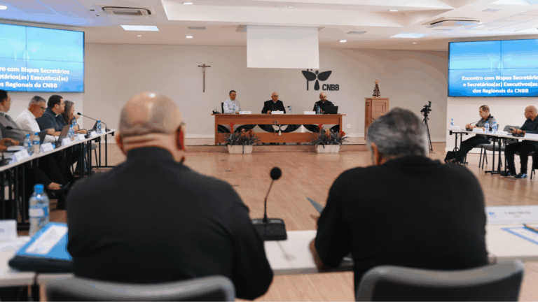 CNBB recebe encontro de bispos secretários e secretários-executivos