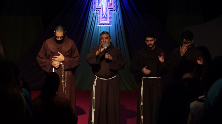 Reportagem mostra o cuidado da Igreja com os padres