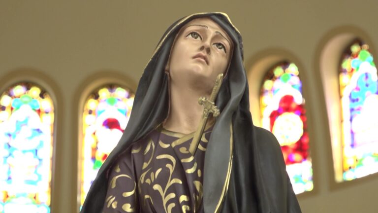 Fiéis encontram inspiração na devoção a Nossa Senhora das Dores